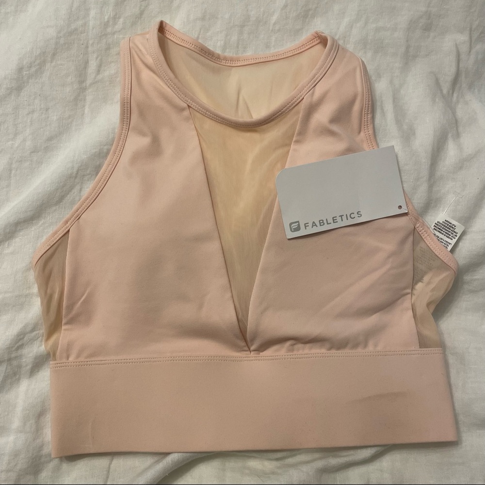 Fabletics Clare Sports Bra. Never been worn, new with tags